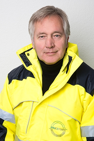 Bausachverständiger, Immobiliensachverständiger, Immobiliengutachter und Baugutachter  Andreas Schöning Wachau